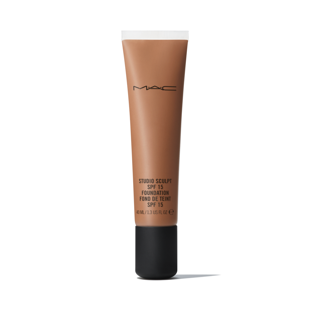 Studio Sculpt SPF 15 Foundation 1.3 oz (40 ml)